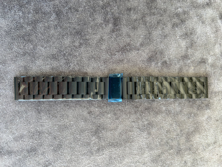 steel samsung galaxy strap in silver