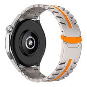 Amazfit GTR 4 Titanium Band in silver orange 