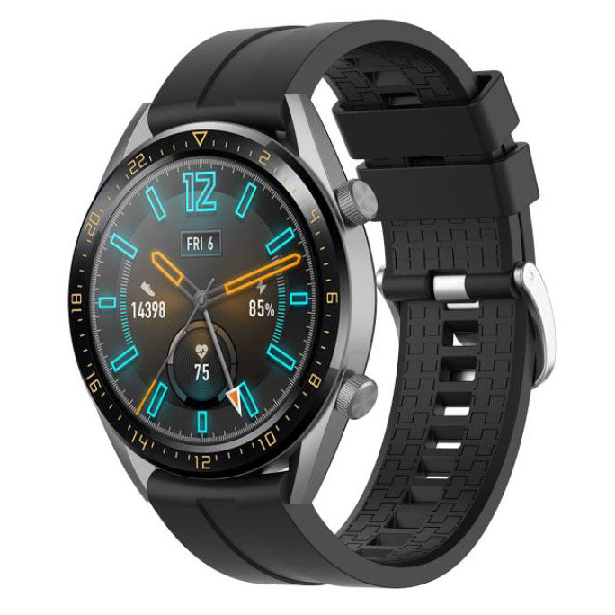 Coros Apex 2 Pro textured silicone band in black